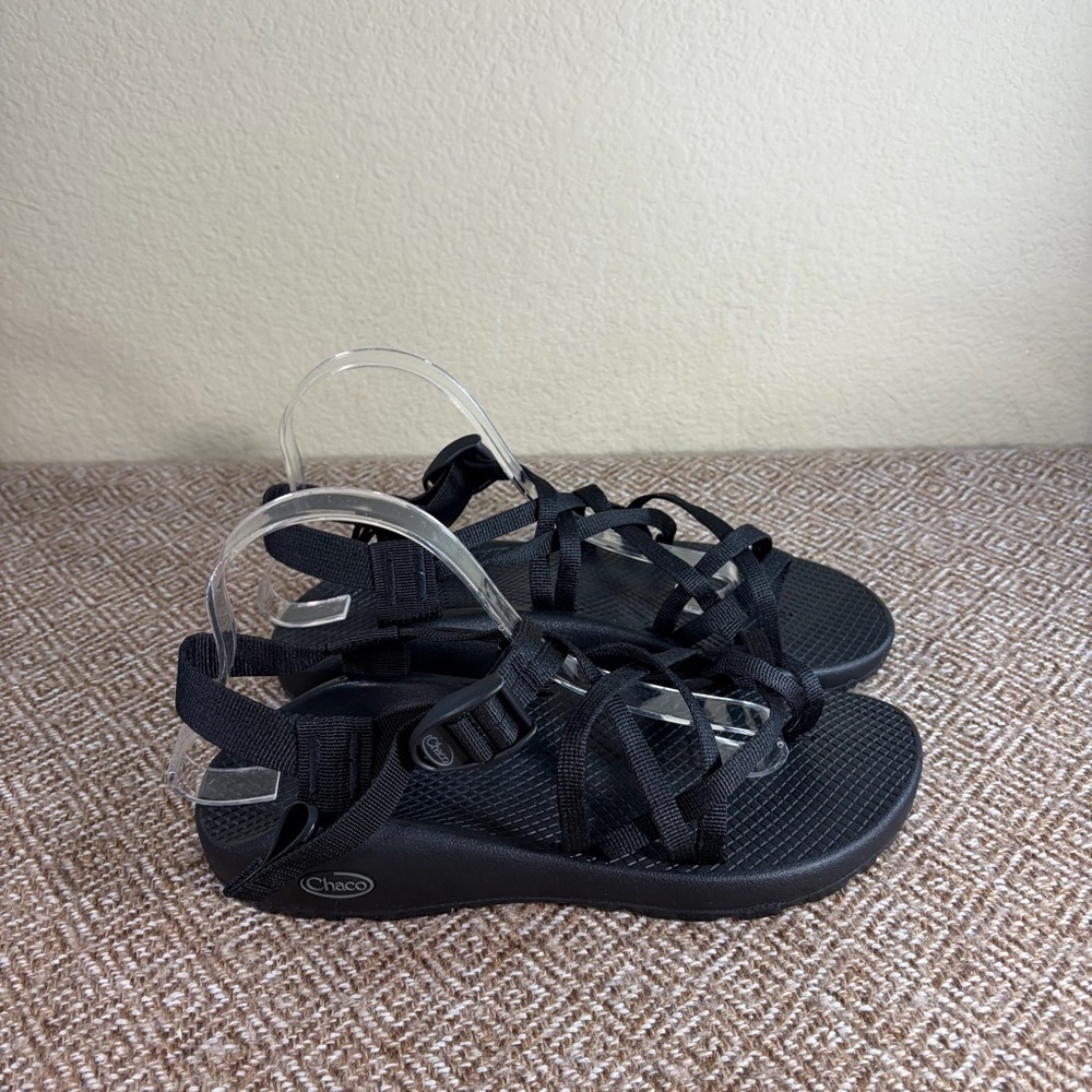 Chaco Women's Sandals Black ZX/2 Classic Double Strap Black Sz 10 Casual Minimal